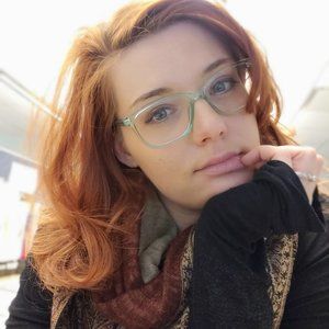 Meet your Posher, Courtney